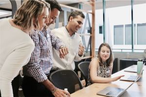 Creating helpful reliable people first content